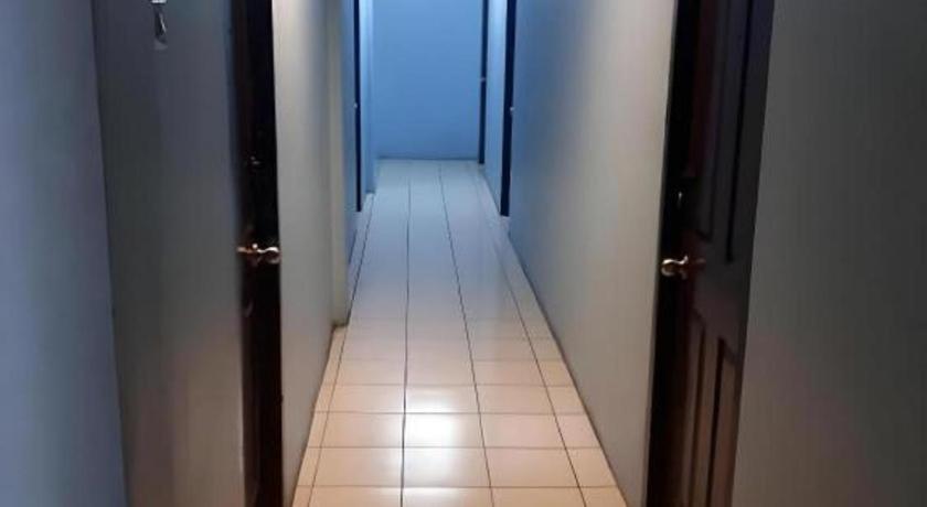 Nhà trọ Centaur Bangkok